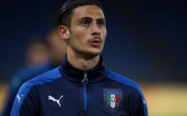 一直扮演着 一直扮演着